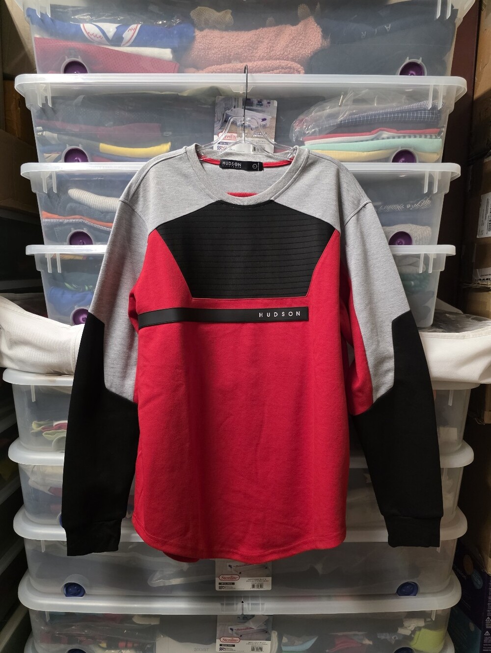 Hudson Men's Colorblock Crewneck Pullover Sweatshirt Logo Red Black Gray L